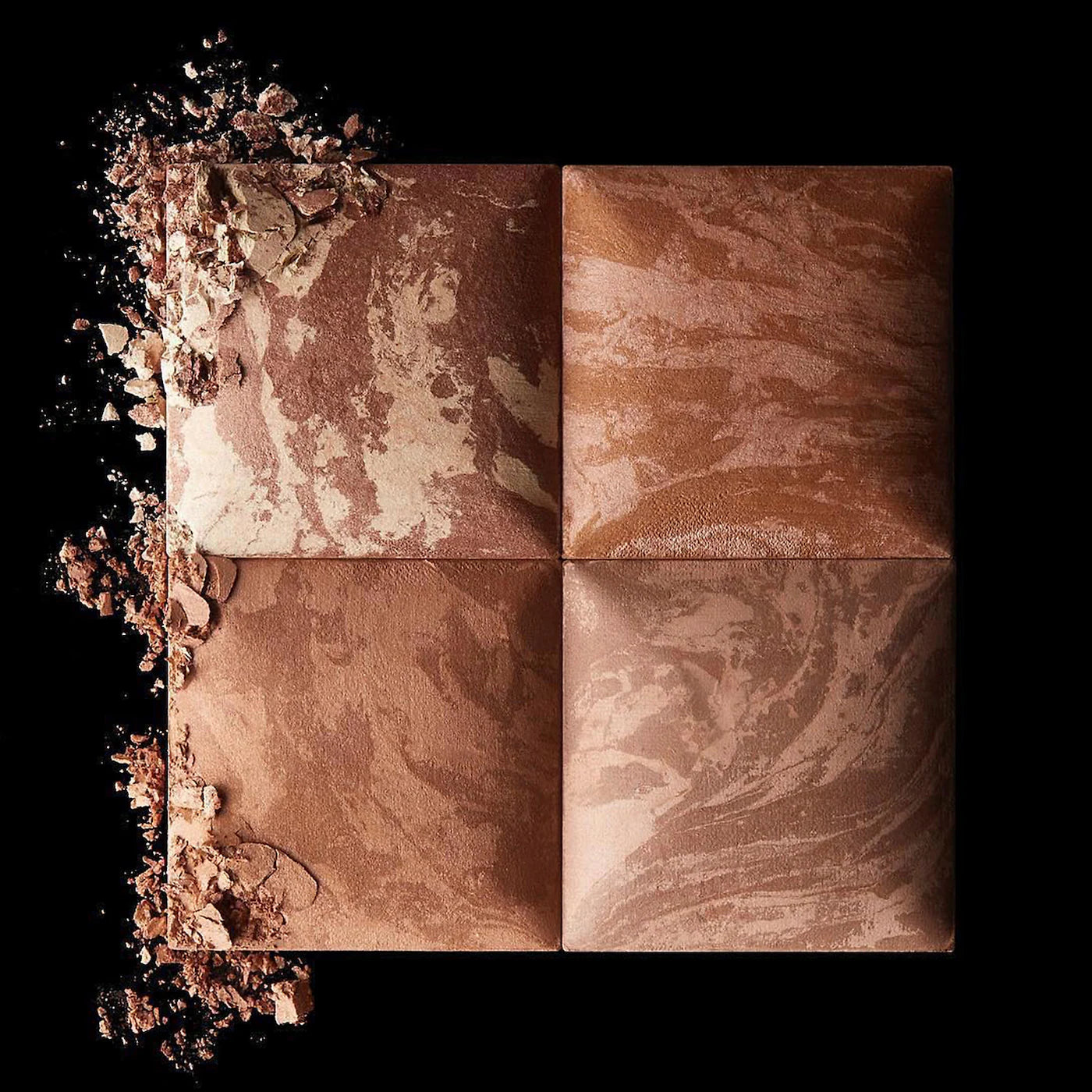Hourglass Ambient® Lighting Bronzer